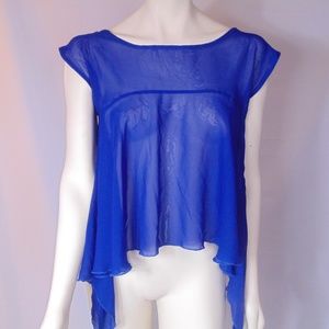 sheer Hankerchief hem top size small